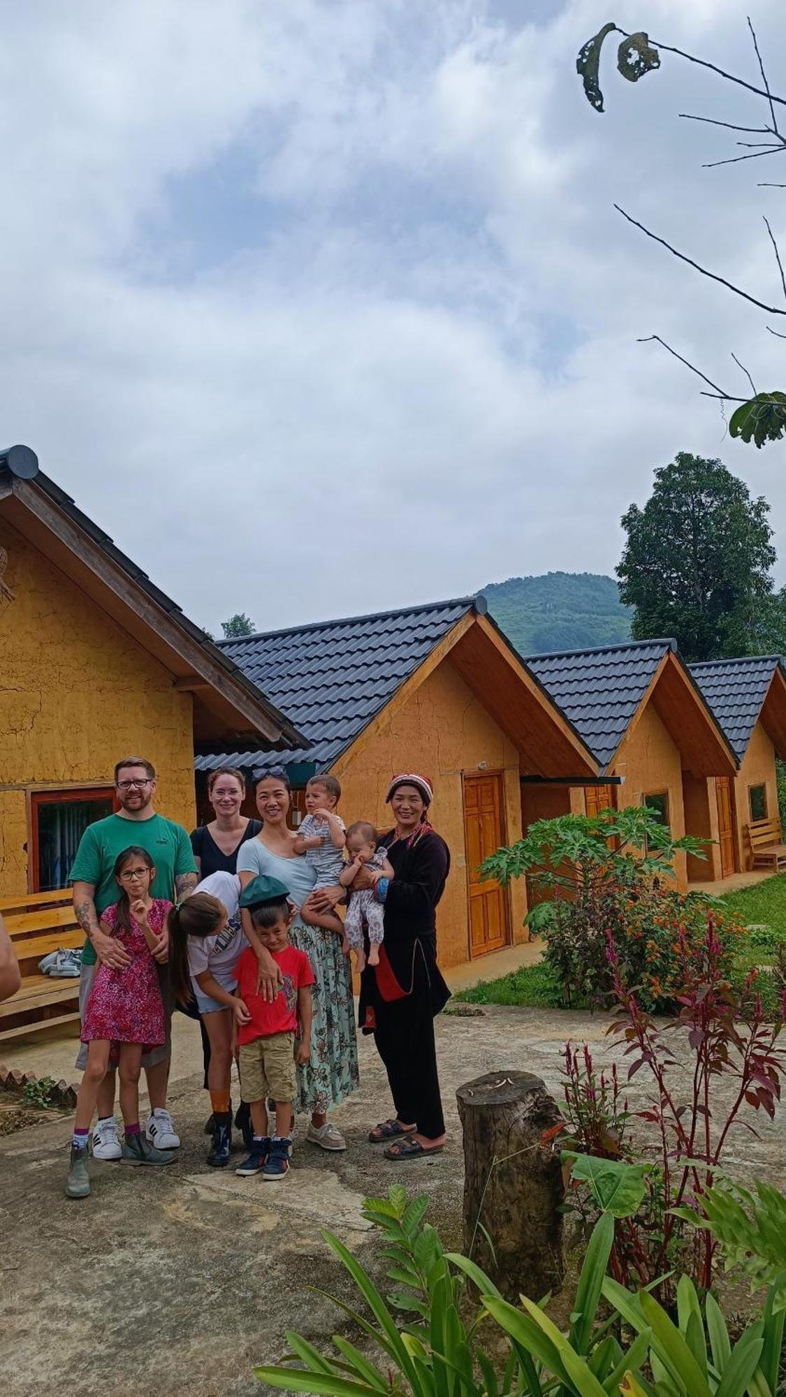 Hong Thu Homestay & Bungalow Quan Ba Екстер'єр фото